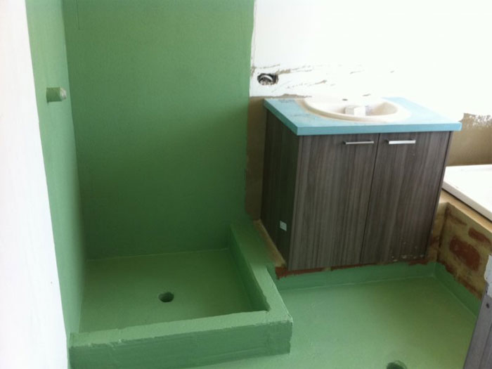 Гидроизоляция стен ванной комнаты в деревянном доме